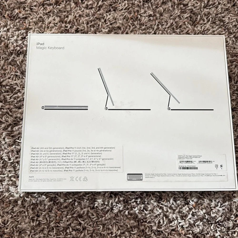 Real Apple iPad Magic Keyboard - Black